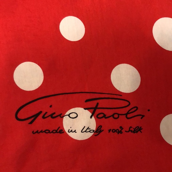 Timeless Polkadot GINO PAOLI 100% silk scarf, Italy, signed designer scarf  60’s - Picture 5 of 17